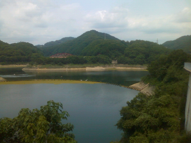 f0061067_2259354.jpg