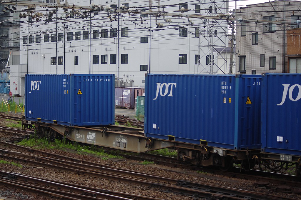 f0203926_2348321.jpg