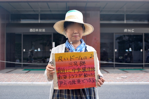 b0242956_22423125.jpg