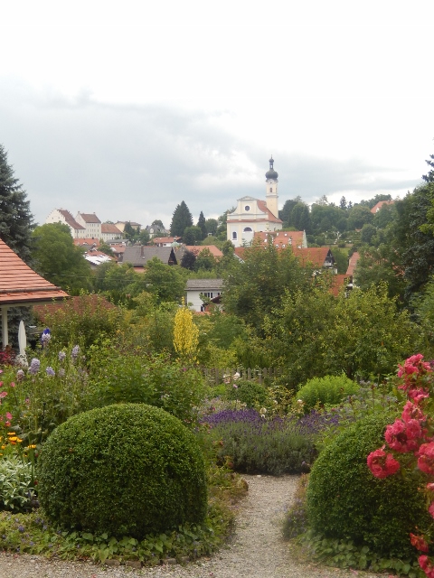 f0329429_04241428.jpg