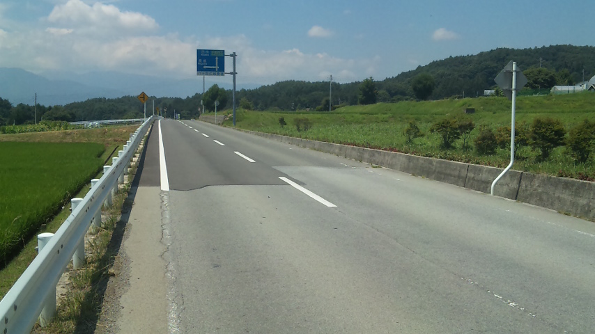 f0131183_1359630.jpg