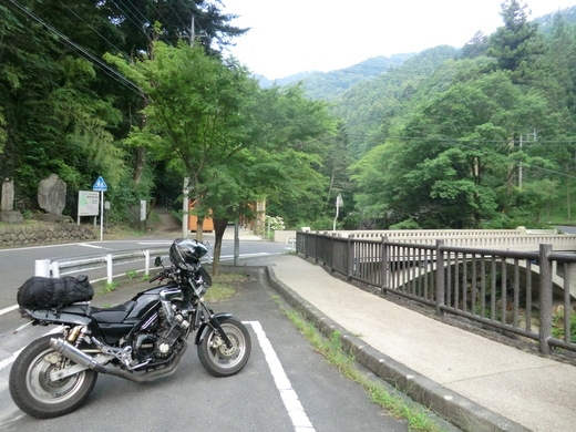 d0221319_22432695.jpg