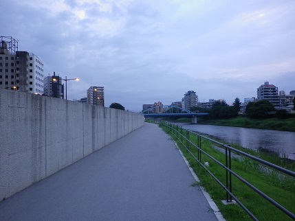 e0048994_17752.jpg