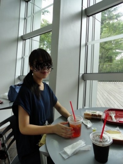 f0238932_1673135.jpg