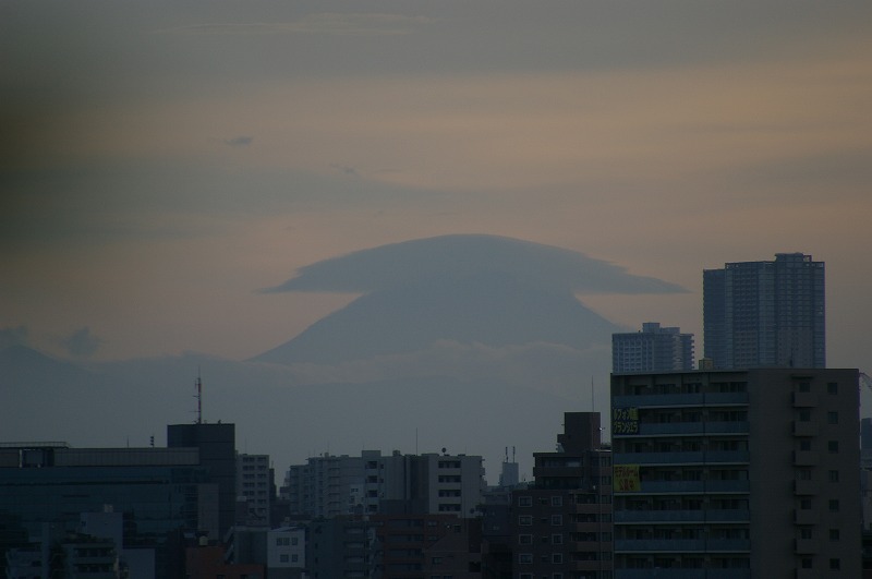 f0154751_2372145.jpg