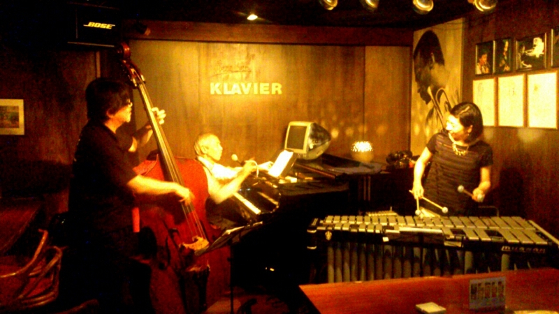 c0202101_0222837.jpg