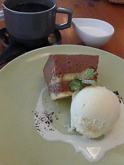 a0251413_12401349.jpg