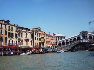 e0133701_1154473.jpg
