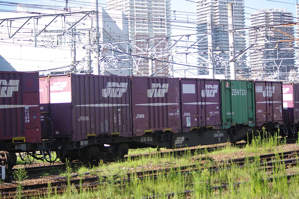 f0203926_23115442.jpg