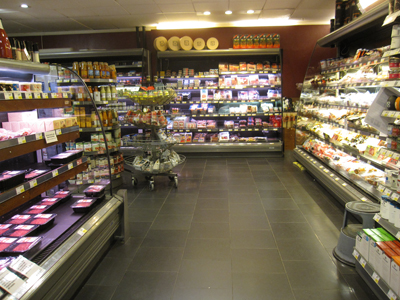 e0333647_08265934.jpg