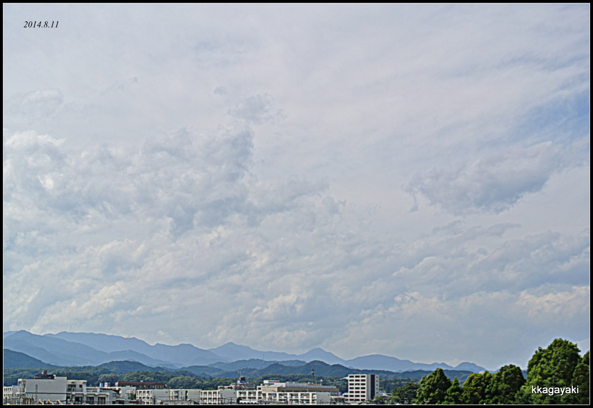 e0206242_9121340.jpg