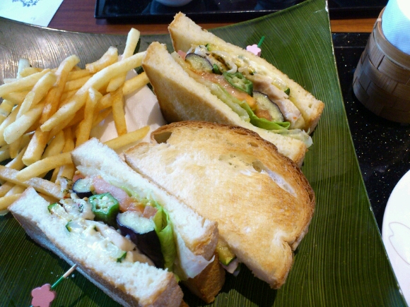 b0009106_215630.jpg