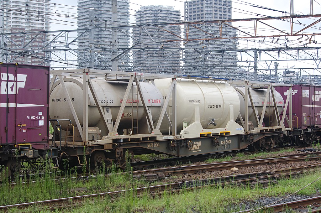 f0203926_22342330.jpg