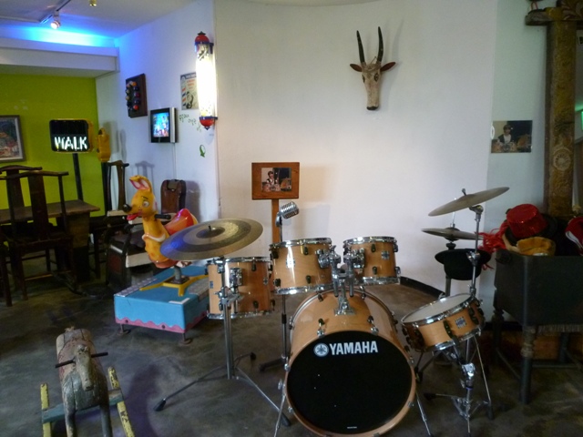 f0201054_2148452.jpg
