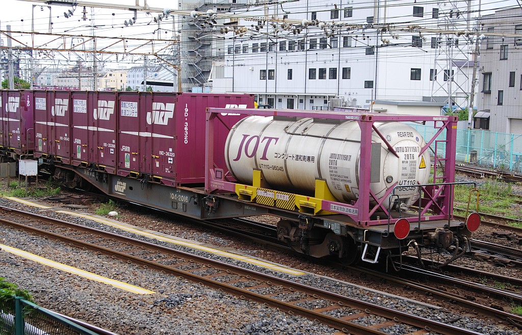 f0203926_2257217.jpg