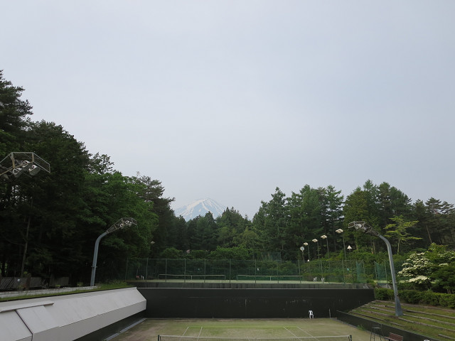 f0065341_1605117.jpg