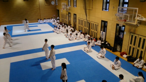e0238098_11063902.jpg
