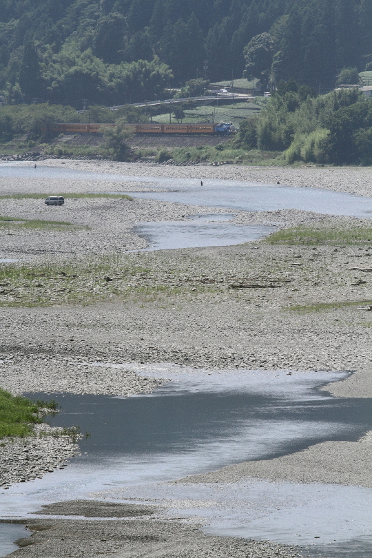 b0190710_2324387.jpg