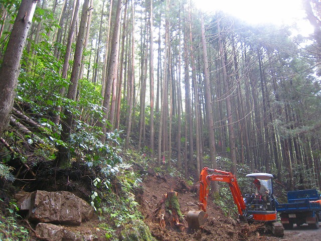 e0002820_12411440.jpg