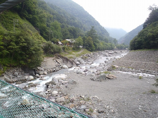 b0326303_22253623.jpg