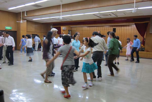 b0337729_08505759.jpg