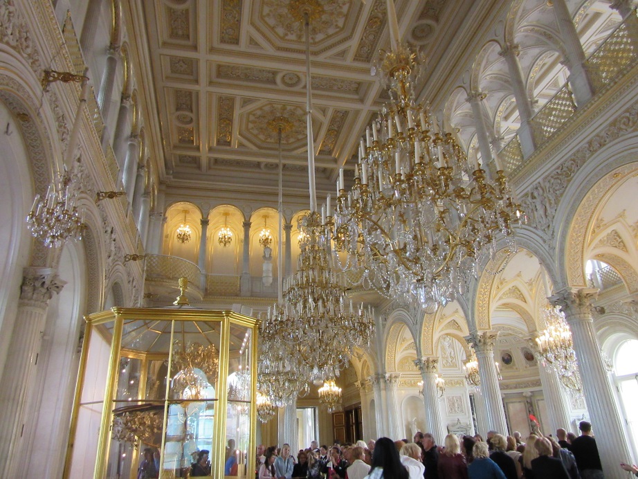 b0209886_1256529.jpg