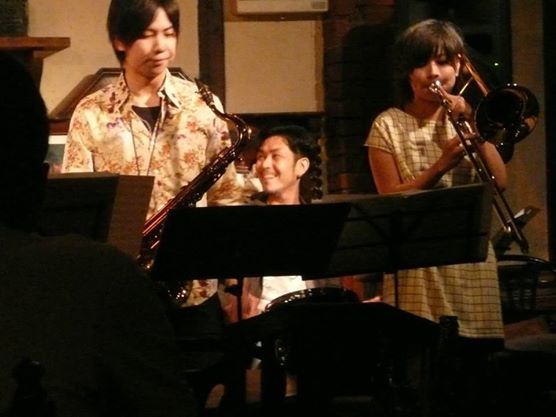 c0009528_23302880.jpg