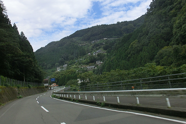 f0248120_20563532.jpg
