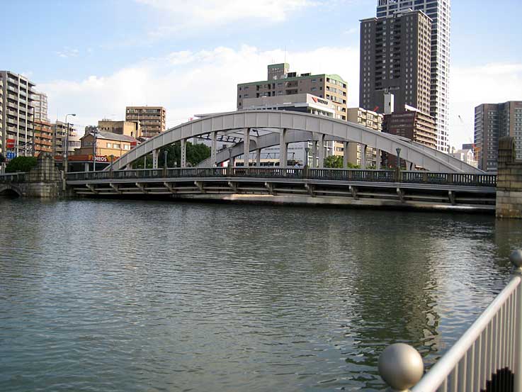 b0057679_853163.jpg
