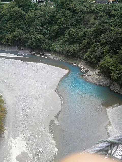 b0326613_22385635.jpg
