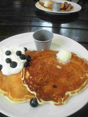 f0008510_13492799.jpg