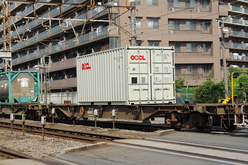 f0203926_0321039.jpg