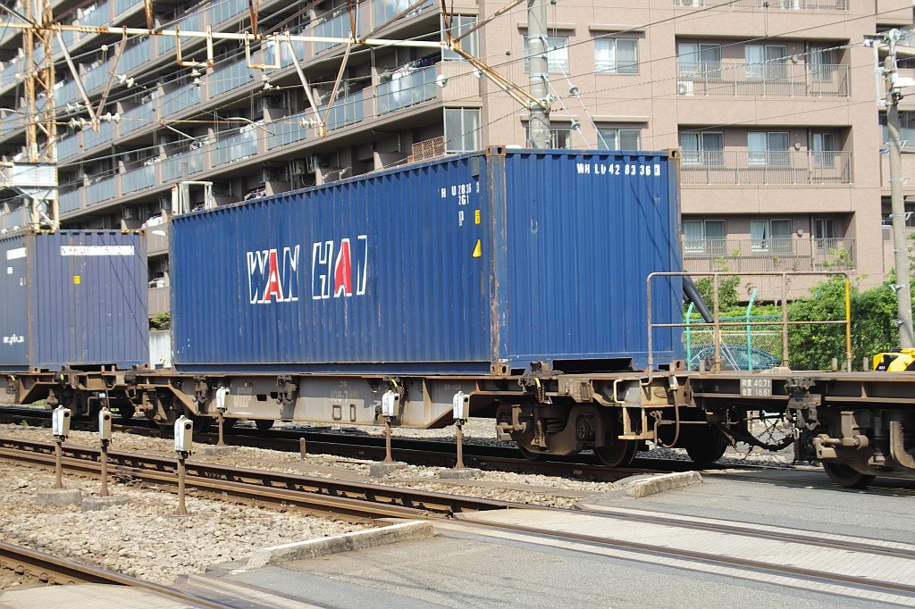 f0203926_0345182.jpg