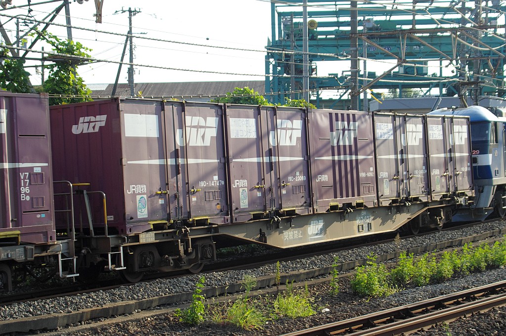 f0203926_14251.jpg