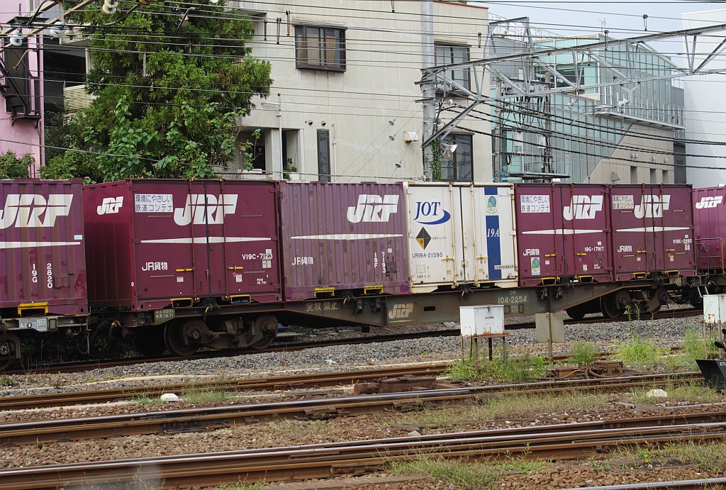f0203926_2341022.jpg
