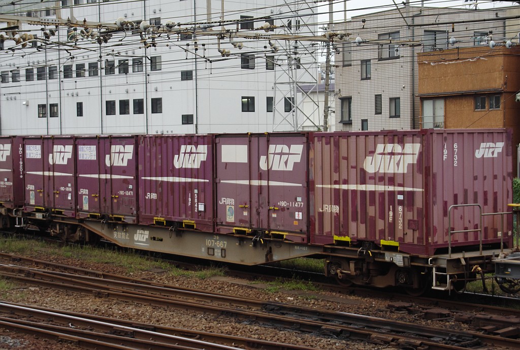 f0203926_0474156.jpg