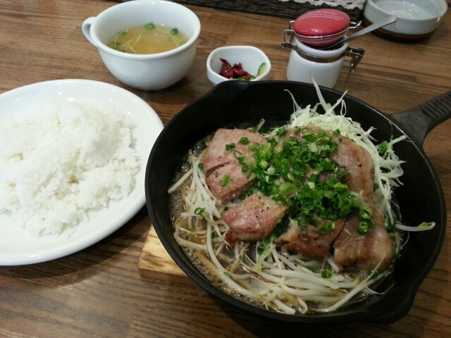 f0319323_2239215.jpg