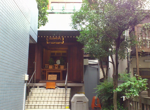 a0057057_10422559.png