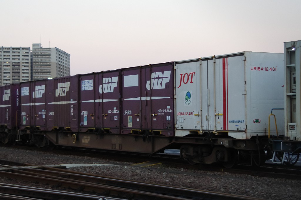 f0203926_2228267.jpg