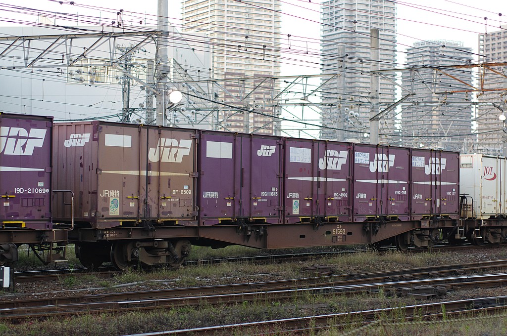 f0203926_2158211.jpg