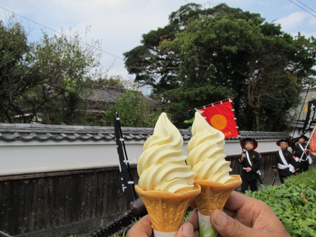 f0341616_07553499.jpg