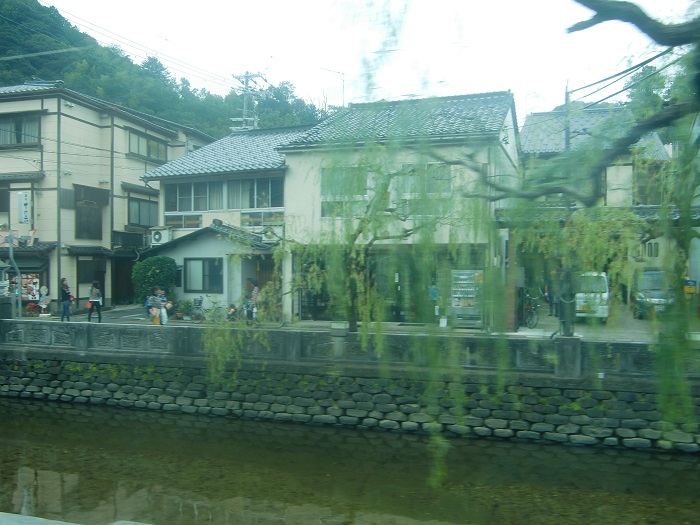 f0238779_1033273.jpg