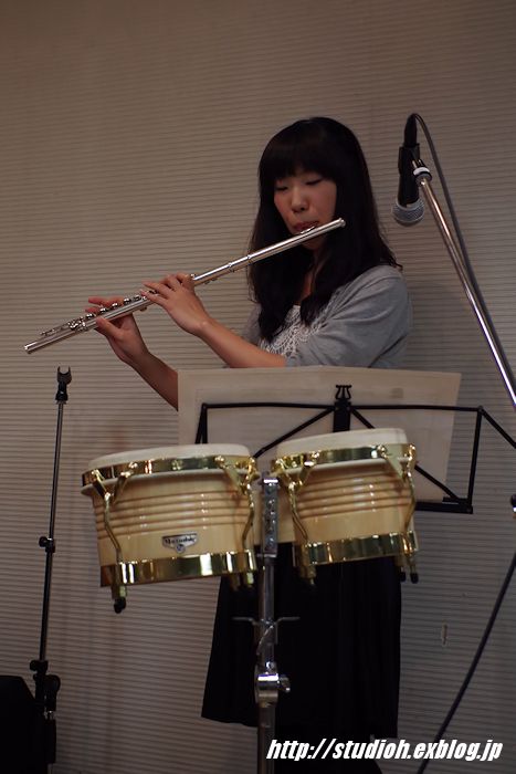 f0008102_032421.jpg