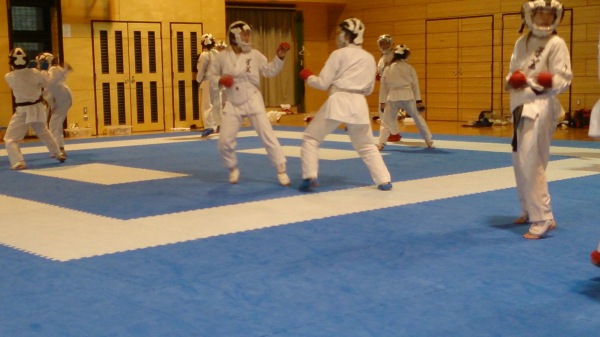 e0238098_09024599.jpg