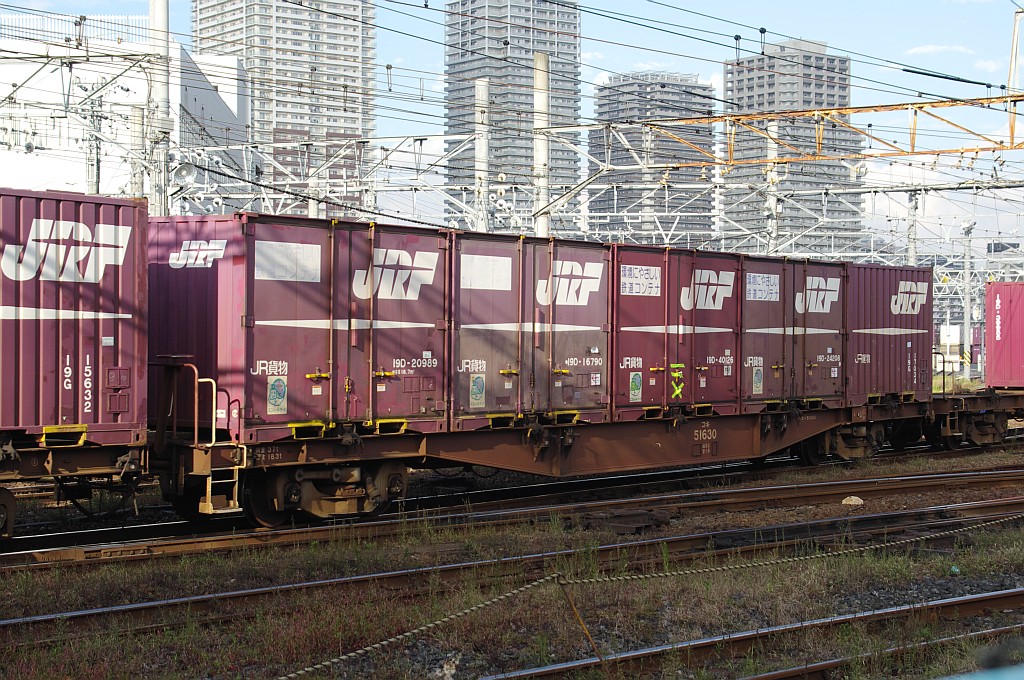 f0203926_2218121.jpg