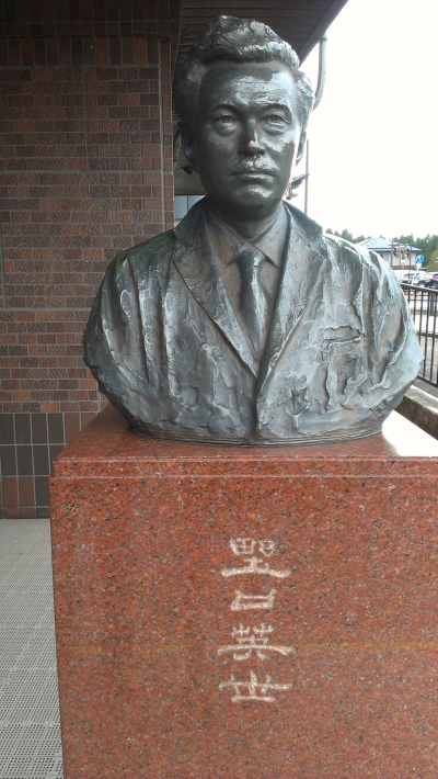 e0023895_22402349.jpg