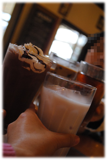b0242873_02080641.png