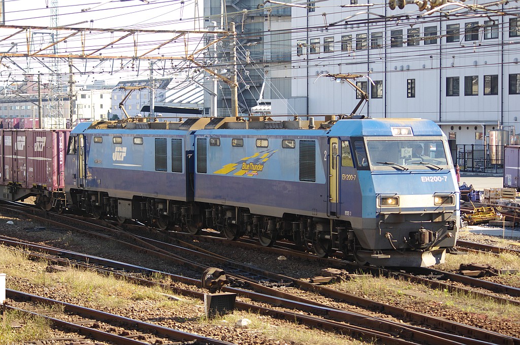 f0203926_23431389.jpg