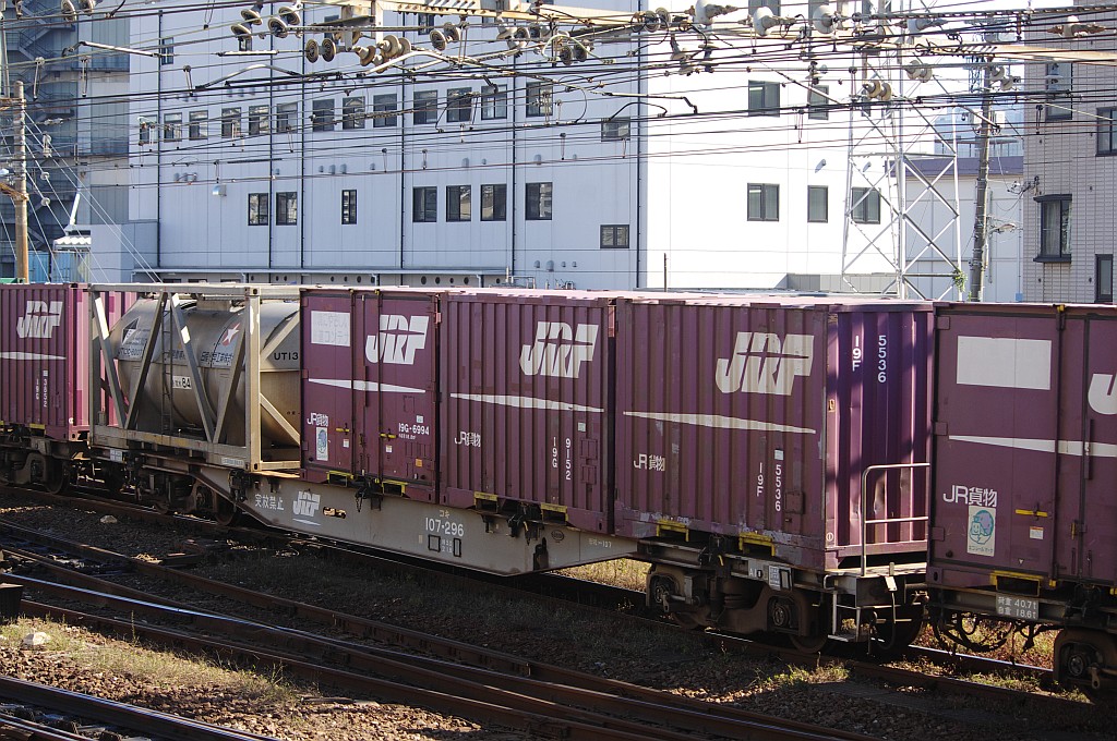 f0203926_2344120.jpg
