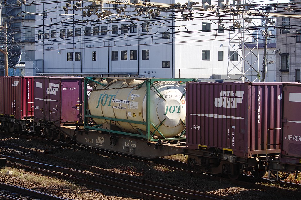 f0203926_2344184.jpg